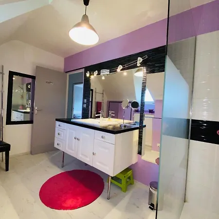 Casa Bords De Loire Holiday home *